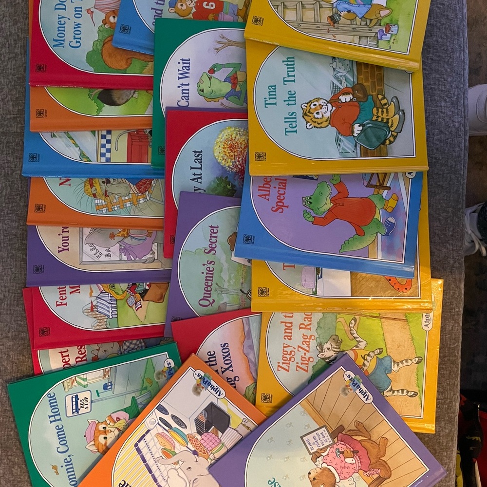 AlphaPets 1991 Children's Storybook Collection - Assorted Books